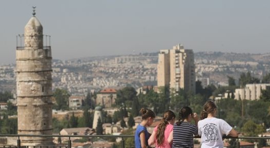 ���� ���